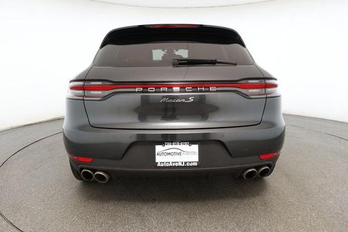 2020 Porsche Macan S
