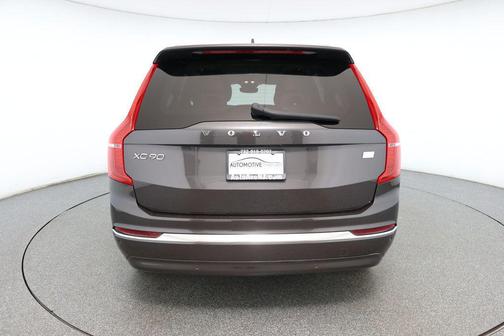 2023 Volvo XC90 Recharge Plug-In Hybrid T8 Ultimate 6-Seater