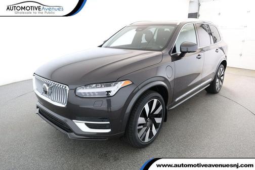 2023 Volvo XC90 Recharge Plug-In Hybrid T8 Ultimate 6-Seater