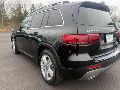 2020 Mercedes-Benz GLB 250 4MATIC