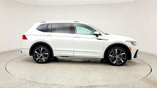Opal White Pearl 2024 Volkswagen Tiguan 2.0T SEL R-Line 4MOTION
