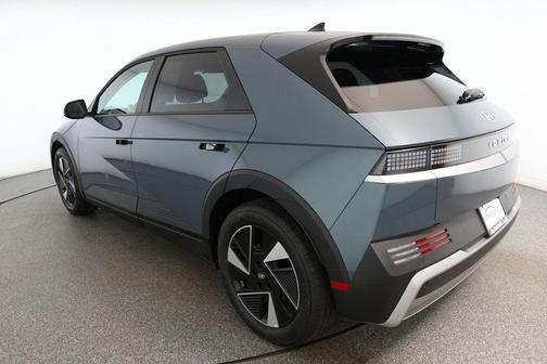 2025 Hyundai IONIQ 5 SE Standard Range