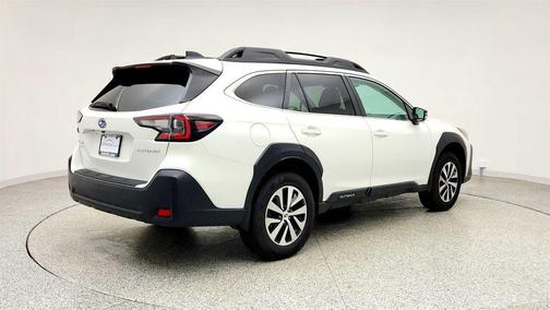 Crystal White Pearl 2024 Subaru Outback Premium
