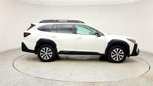Crystal White Pearl 2024 Subaru Outback Premium