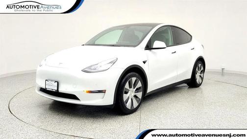 2021 Tesla Model Y Standard Range Rear-Wheel Drive