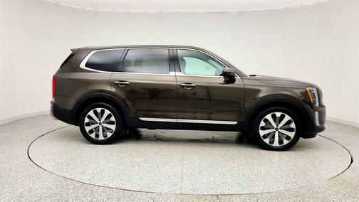 Dark Moss 2022 Kia Telluride S