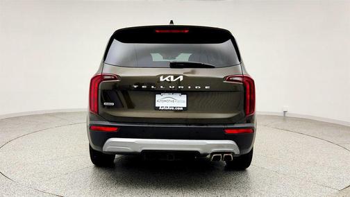 Dark Moss 2022 Kia Telluride S