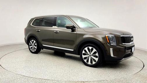 Dark Moss 2022 Kia Telluride S