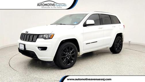 Bright White Clearcoat 2020 Jeep Grand Cherokee Altitude