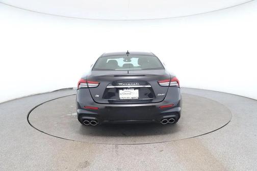 2022 Maserati Ghibli Modena Q4