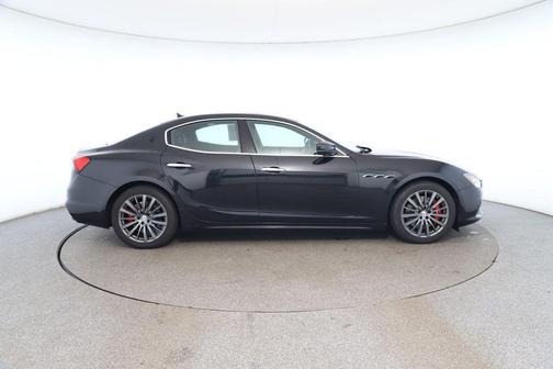 2022 Maserati Ghibli Modena Q4