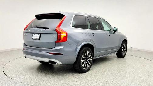2020 Volvo XC90 T5 Momentum