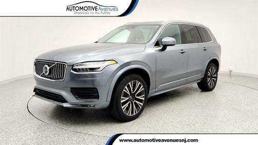 2020 Volvo XC90 T5 Momentum
