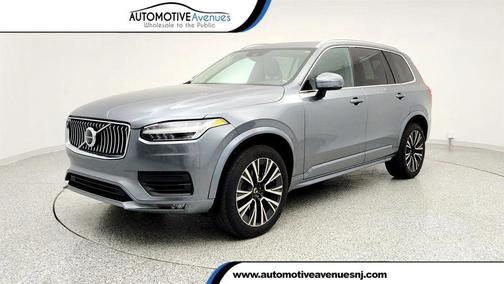2020 Volvo XC90 T5 Momentum