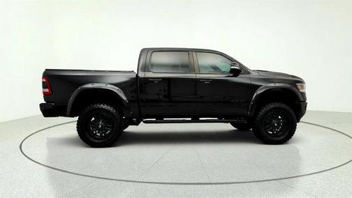 Diamond Black Crystal Pearlcoat 2019 RAM 1500 Rebel
