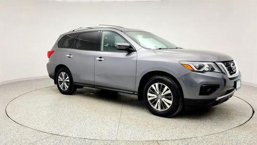 2019 Nissan Pathfinder S