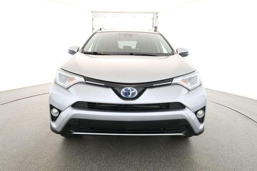 2018 Toyota RAV4 Hybrid XLE