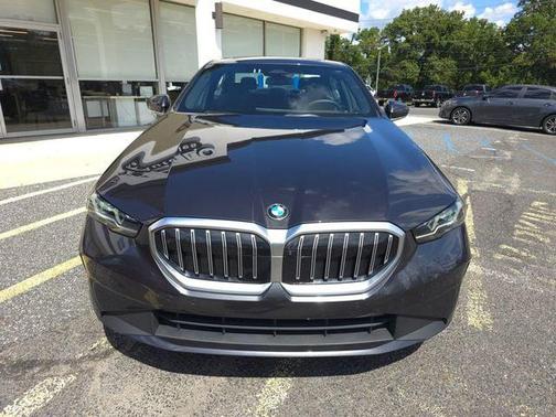 2024 BMW 530 i xDrive
