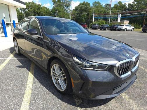 2024 BMW 530 i xDrive