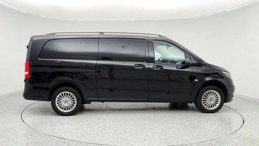 2023 Mercedes-Benz Metris Base