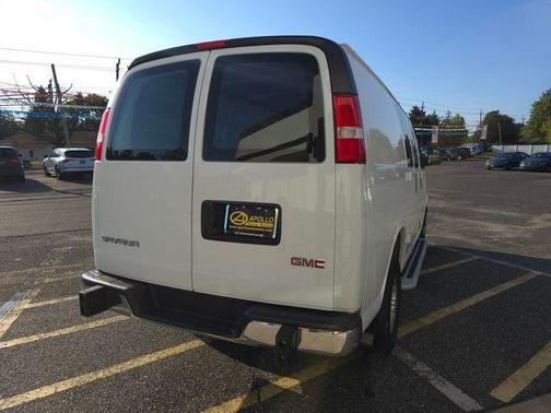2023 GMC Savana 2500 Work Van