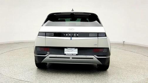 Gravity Gold (Matte Gold) 2023 Hyundai IONIQ 5 SEL