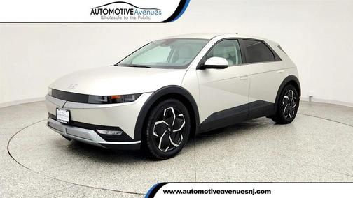 Gravity Gold (Matte Gold) 2023 Hyundai IONIQ 5 SEL