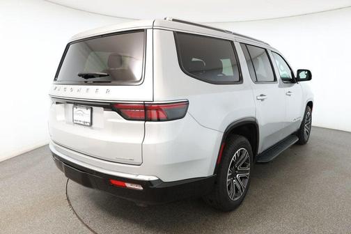 2022 Jeep Wagoneer Series III 4x4