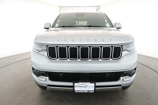 2022 Jeep Wagoneer Series III 4x4