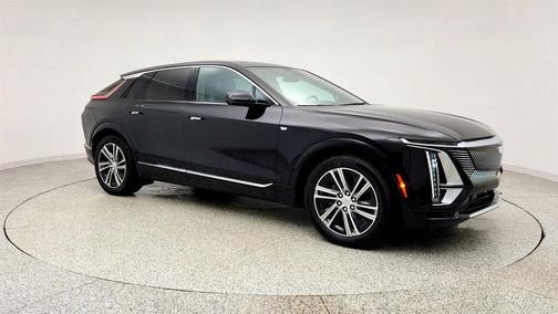 Stellar Black Metallic 2024 Cadillac LYRIQ Luxury