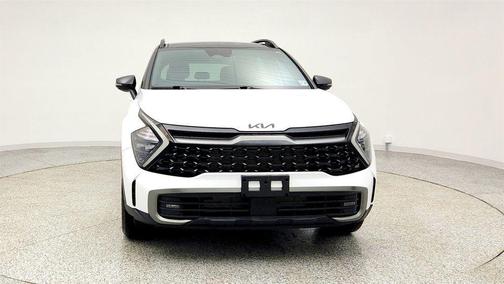 Glacier White Pearl/Ebony Black Roof 2023 Kia Sportage S