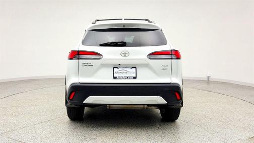 Wind Chill Pearl 2024 Toyota Corolla Cross XLE