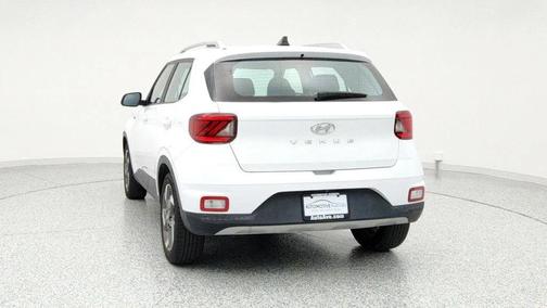 2021 Hyundai VENUE SEL