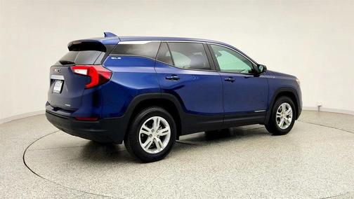 Marine Metallic 2022 GMC Terrain SLE