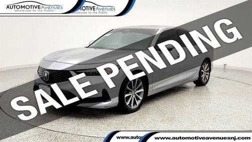 Lunar Silver Metallic 2023 Acura Integra CVT