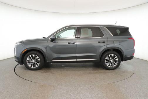 2022 Hyundai PALISADE Essential