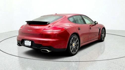 Ruby Red Metallic 2016 Porsche Panamera 4 Edition