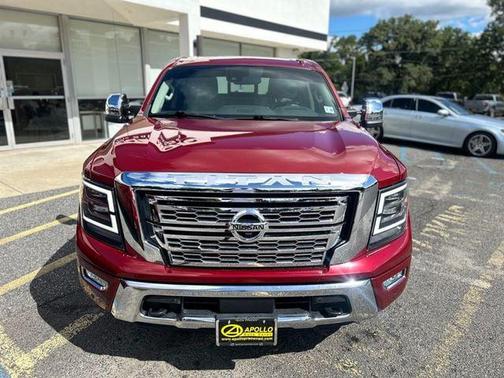 2021 Nissan Titan SL