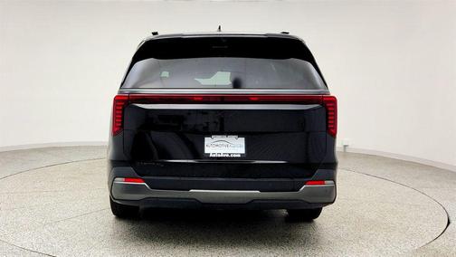 Aurora Black Pearl 2025 Kia Carnival SX Prestige