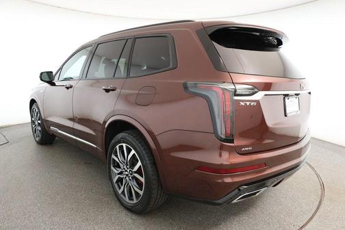 2022 Cadillac XT6 Sport AWD
