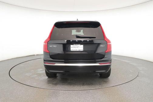 2024 Volvo XC90 B6 Plus Bright Theme 7-Seater