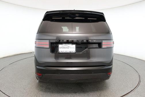 2024 Land Rover Discovery P360 Dynamic SE