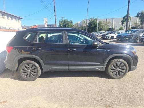 2022 Volkswagen Taos 1.5T S