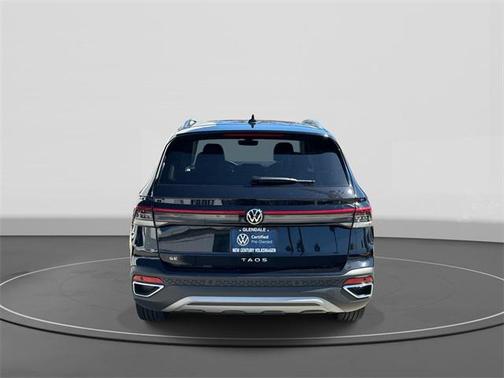2025 Volkswagen Taos 1.5T SE
