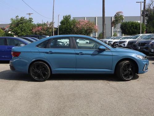 2025 Volkswagen Jetta 1.5T SE
