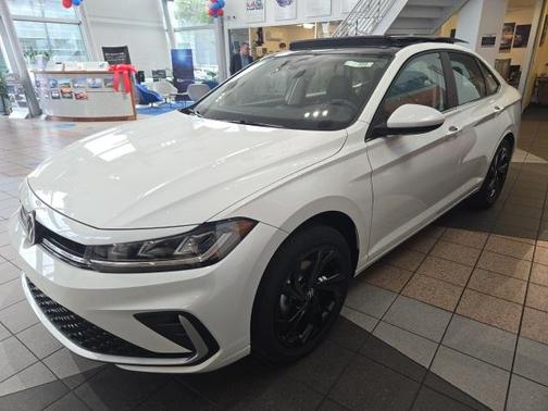 2025 Volkswagen Jetta 1.5T SE