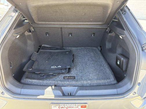 Pure Gray 2023 Volkswagen ID.4 Pro