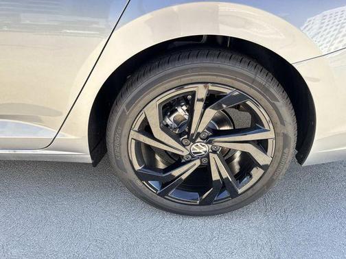 2026 Volkswagen Jetta 1.4T SE