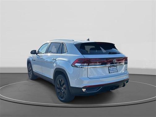 2026 Volkswagen Atlas Cross Sport 2.0T SE w/Technology 4MOTION