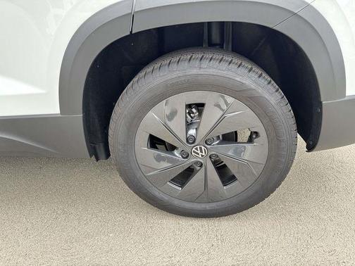 Pure White 2026 Volkswagen Taos S